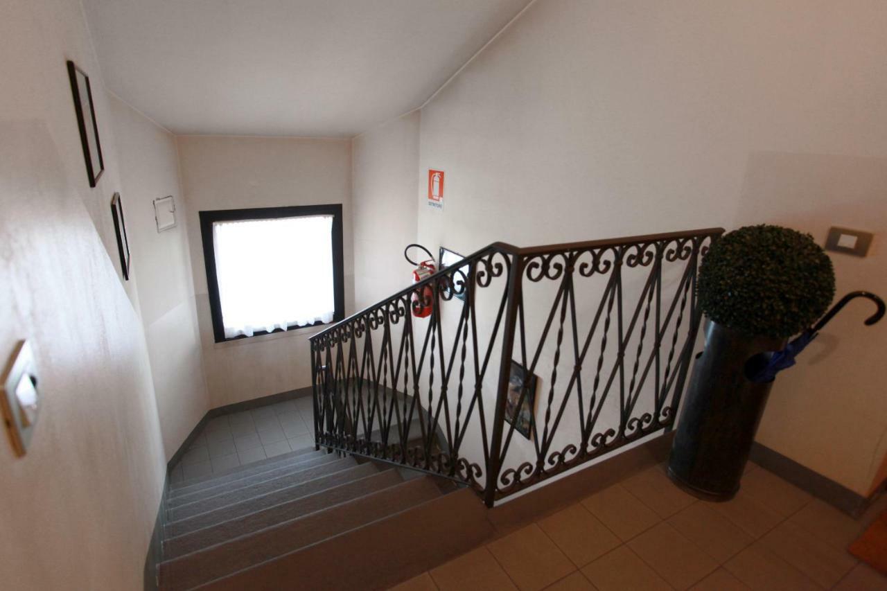 Casa Vacanze Margarita Bergamo Exteriör bild